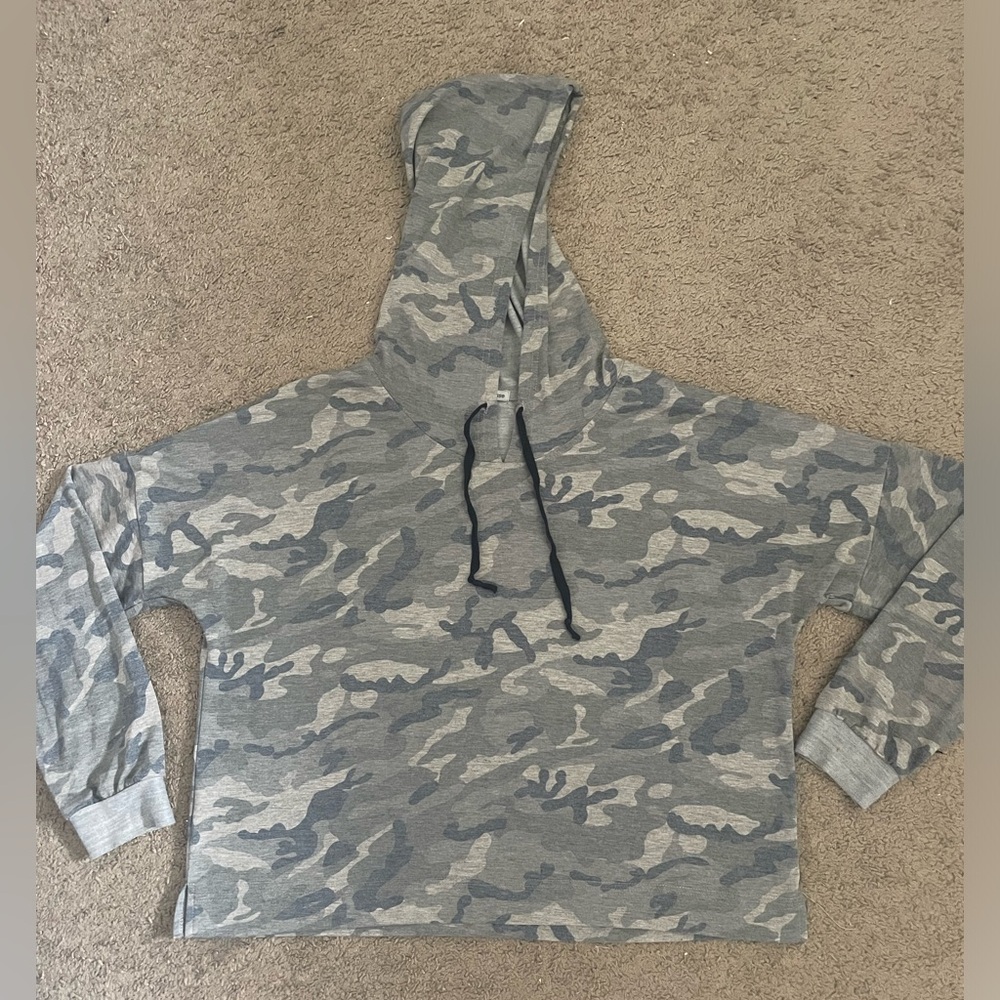 Charolette Russe Cropped Camo Hoodie, Size XL